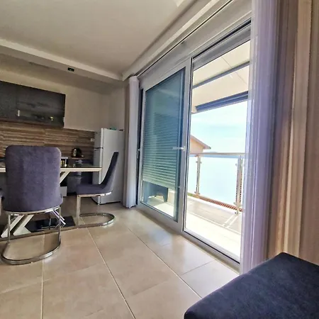 Ww Apartman Kotor Exterior photo