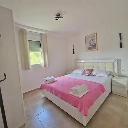 Ww Apartman Kotor Exterior photo
